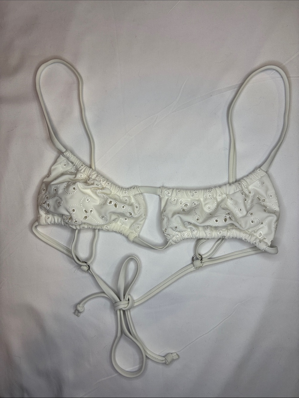 Bershka XS/S White Eyelet Lace Broderie Ruched Keyhole Cut Out Bikini Top